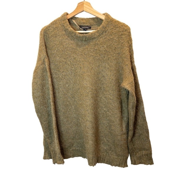 Atmosphere Womens Size 10 Crewneck Sweater Olive Green Drop Shoulder Fuzzy Knit - Picture 1 of 7